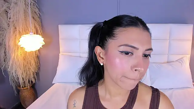 _BunnyNaugthy webcam