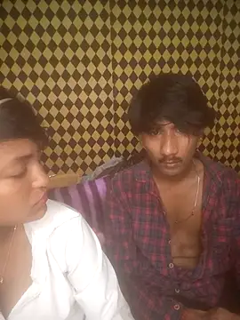 Freakingromance webcam