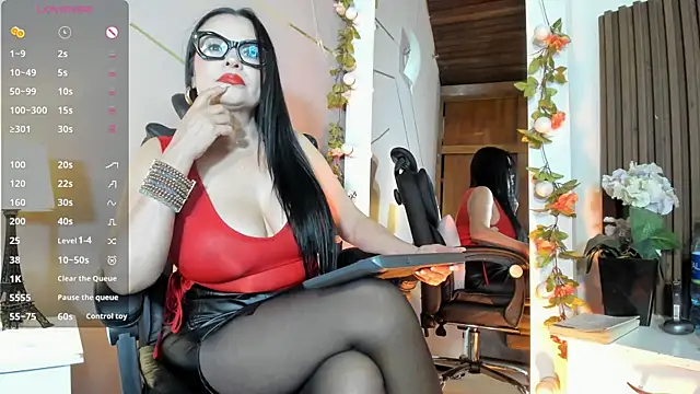 Victoria_Gautherr webcam