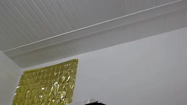 ElizabethMiler webcam