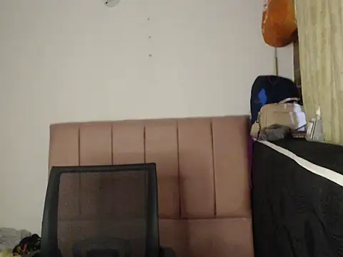 Amber_Blesssed webcam