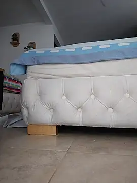 KittyHoleshot87 webcam