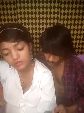 Freakingromance webcam