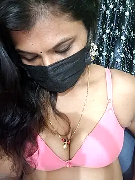 Premalatha_28 webcam