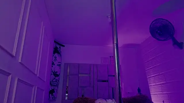 BonnieAnderson_ webcam