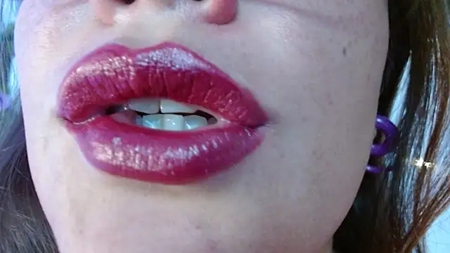 miss_evoleth2 webcam