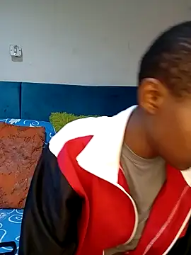 SweetSlenderChoc webcam