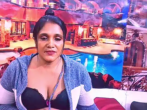 IndianSexyLady20 webcam