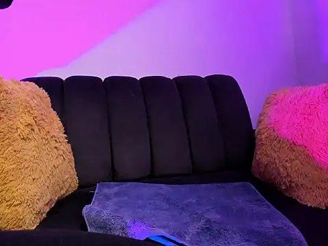 ginebrapurple webcam