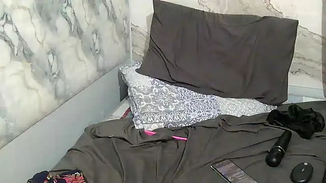 HottestEbonyBitch webcam