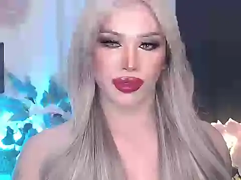 Your_gorgeous_amanda_ts webcam