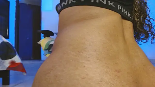 Alanni_parker webcam