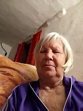 KlaudiaDarling webcam