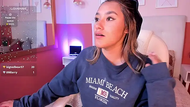 _Sophie__miller webcam