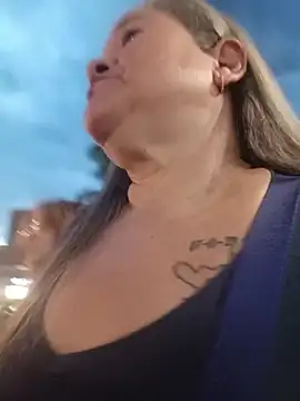 CheekySnowQueen_69 webcam