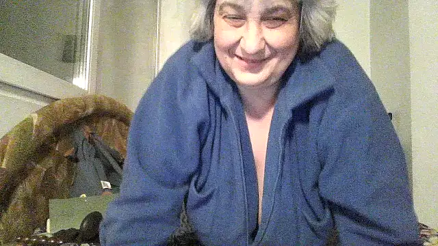 ExquisiteMature webcam