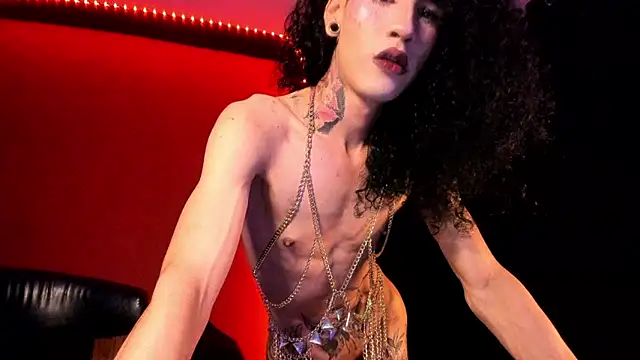 PervertedMissCloe webcam