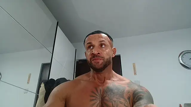 Magnificmuscles89 webcam
