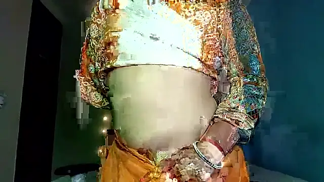 YourDesi_Laila_ webcam