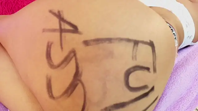 Mia_Nasty_Dirty webcam