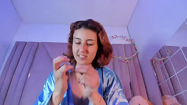 AngelaLinaresx69 webcam