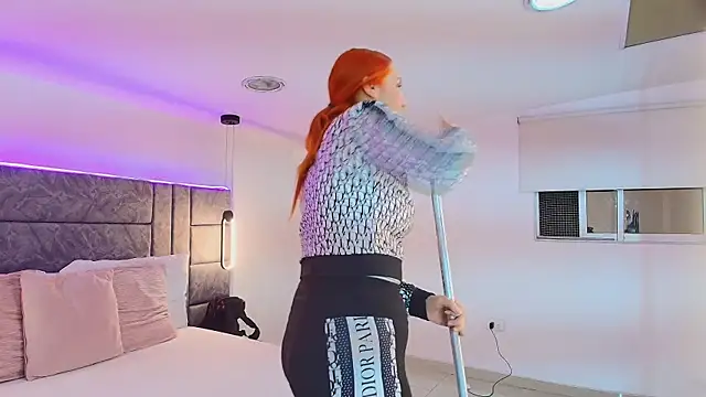 Dakota_Megan_69 webcam