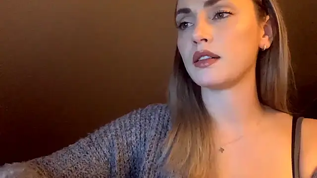 ScarlettSensitive webcam