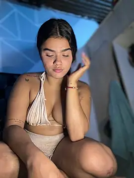 Kaily_Sweet16 webcam