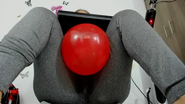 isa_loves_cum webcam