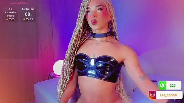 DanniLee_ webcam