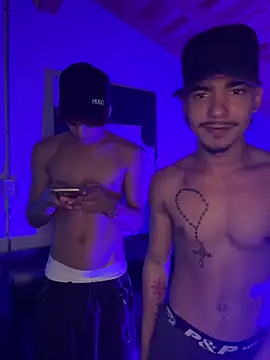 Cuteathleticboys webcam