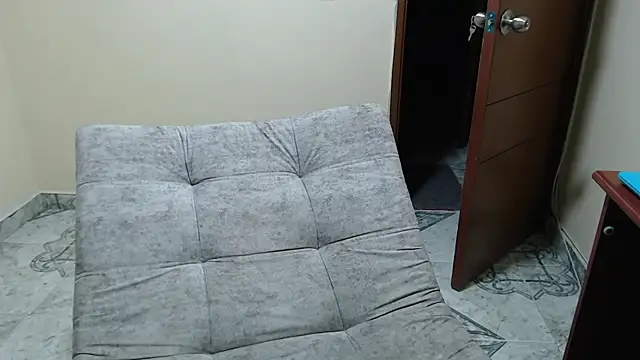 antara_hotgirl webcam