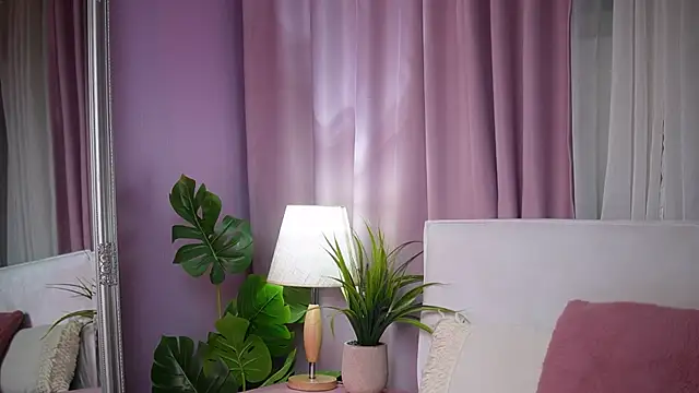 ameliabarbie - AmeliaBarbie's free webcam - UK Sex Cams