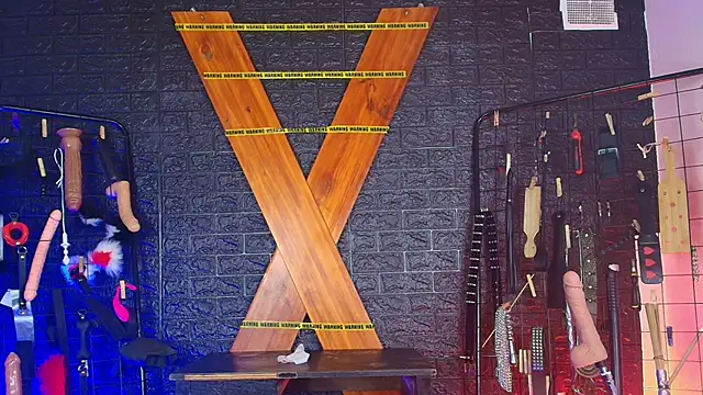 Mistress_lexi_bdsm webcam