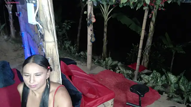 esmeralda_li - Esmeralda_li's free webcam - UK Sex Cams