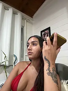 hannahchavess - Hannahchavess's free webcam - UK Sex Cams