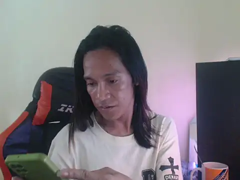 ashelyxyn69xx webcam