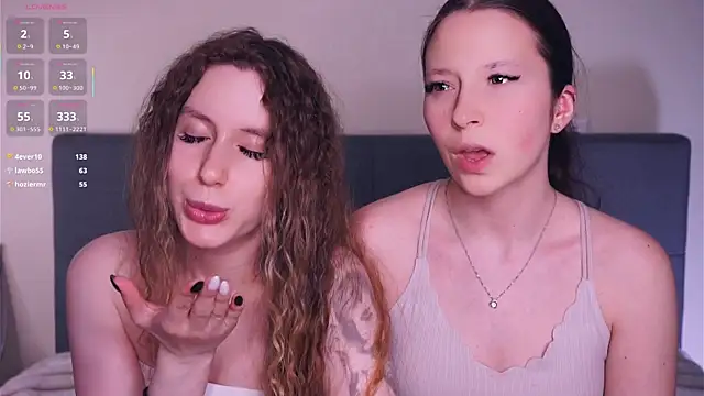 GabrielleLynchar... Live Webcam on Stripchat