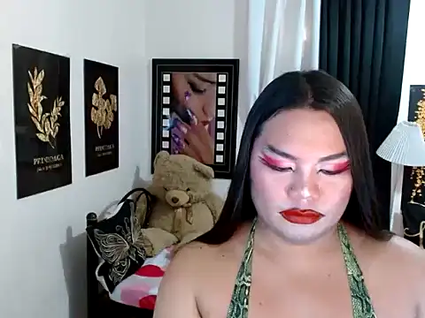 TSbrianaHugeCock webcam