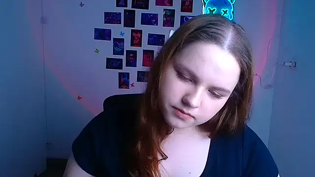 Kitty_Mia_Kitty webcam