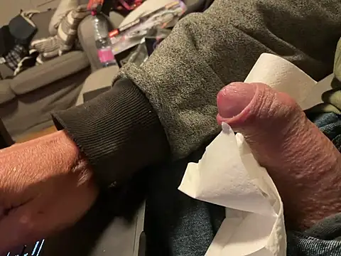 juicyprecumboy webcam