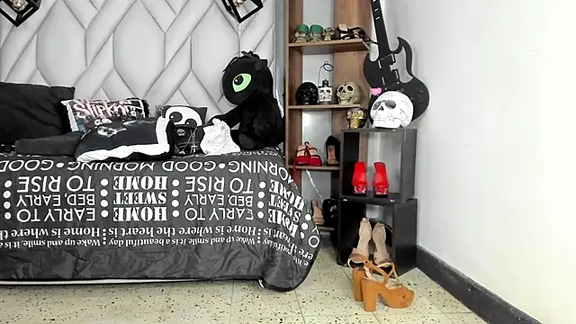 MirandaHaguen webcam