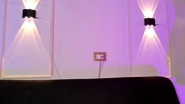 angel-umbra - Angel-umbra's free webcam - UK Sex Cams