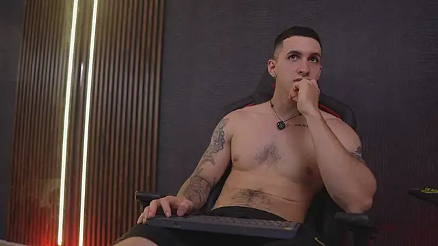 JacksonOlsenn webcam