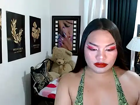 TSbrianaHugeCock webcam