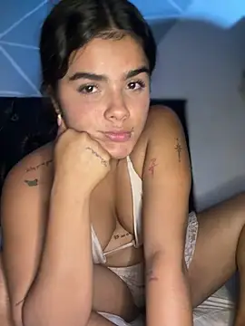 Kaily_Sweet16 webcam