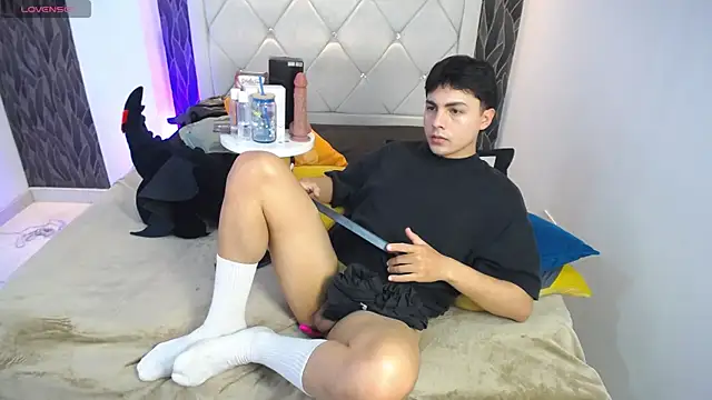 samu_hott (M young) - LOVENSE CONTROL + CUMSHOT