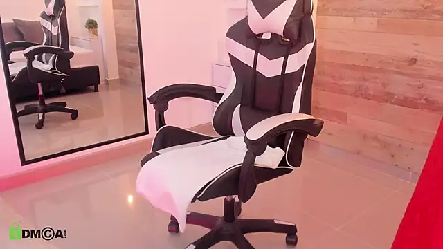 candy_summer28 webcam