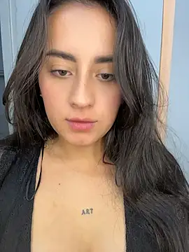 Antonella_Julieta webcam