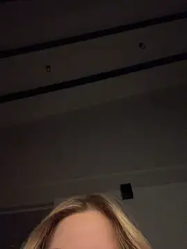 curchez_'s Stripchat profile